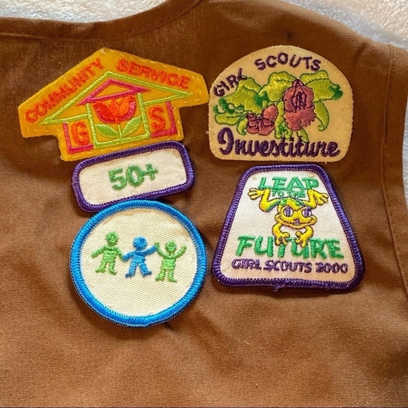 Vintage Girls Scouts USA Brownies Vest Pins Monmouth Council Y2K Brown Large - Picture 8 of 10
